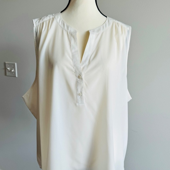 NWT J Crew Factory Ivory Sleeveless V-neck popover top SZ various - Picture 2 of 8